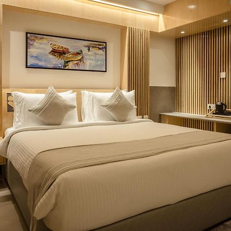Hotel Lake View Baharampur ภายนอก รูปภาพ
