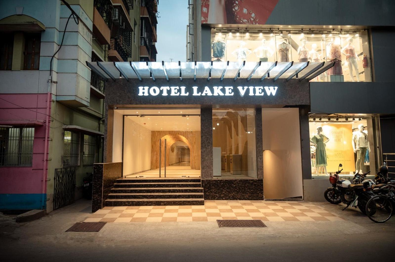 Hotel Lake View Baharampur ภายนอก รูปภาพ