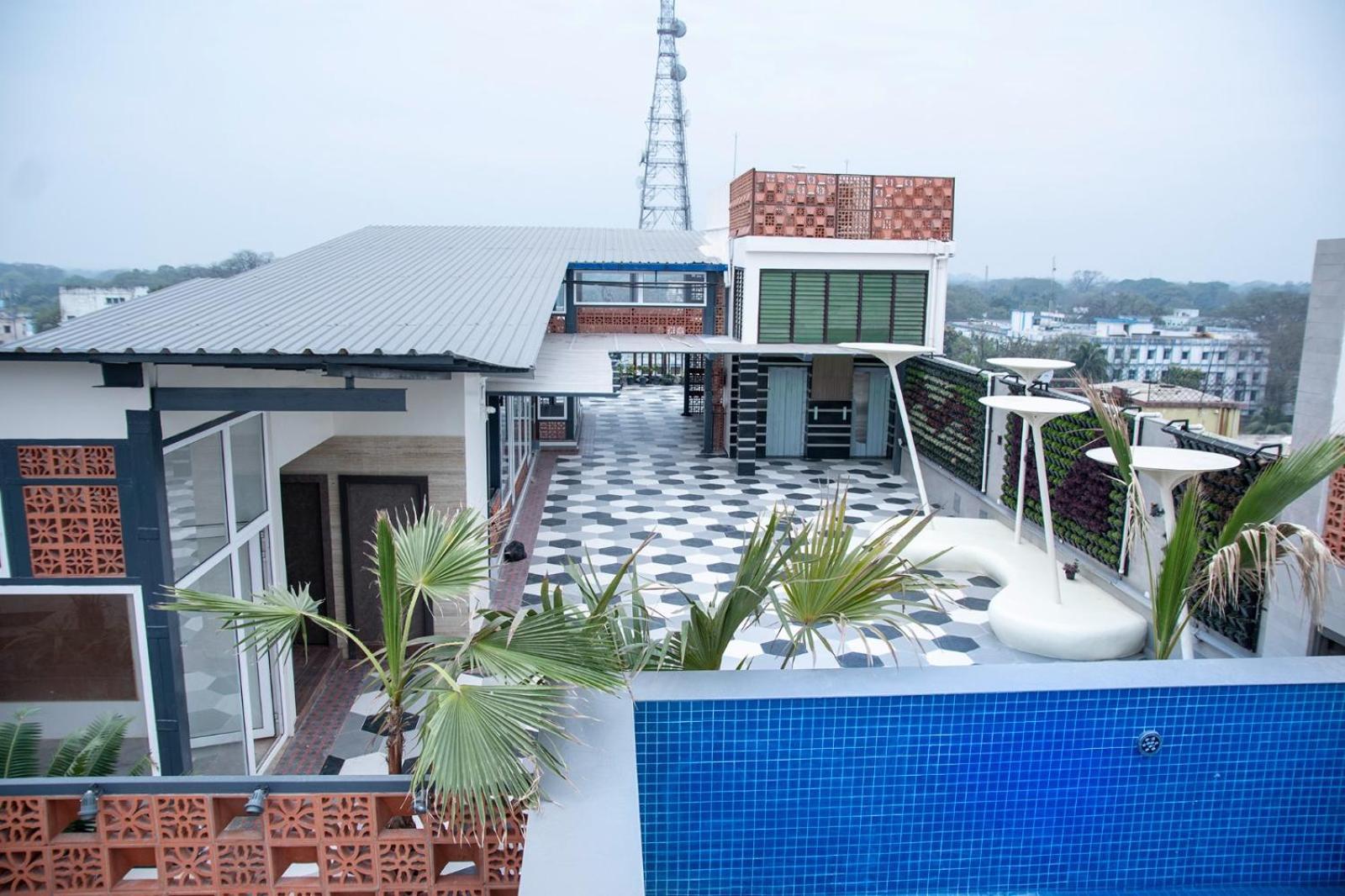 Hotel Lake View Baharampur ภายนอก รูปภาพ