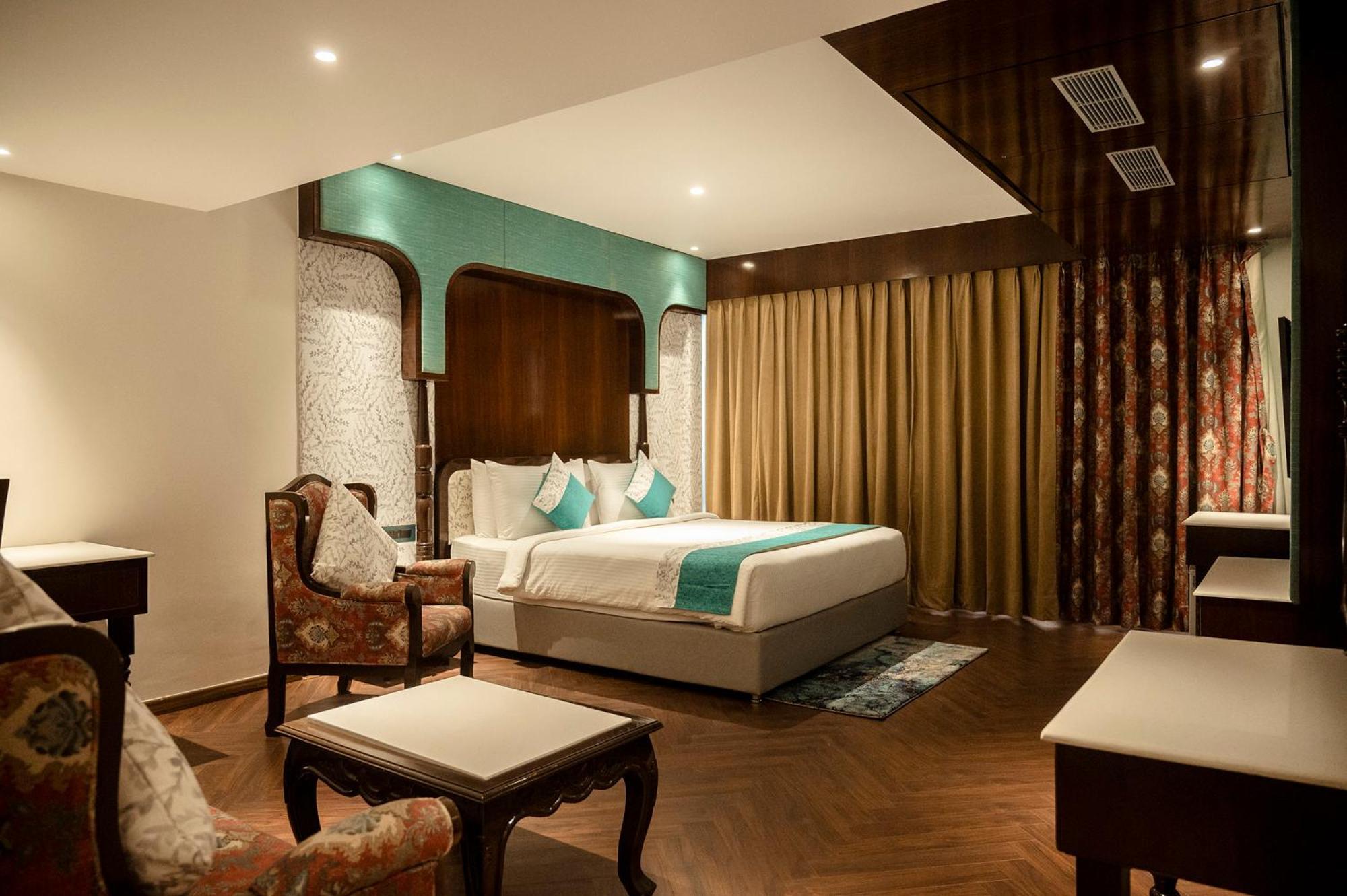 Hotel Lake View Baharampur ภายนอก รูปภาพ