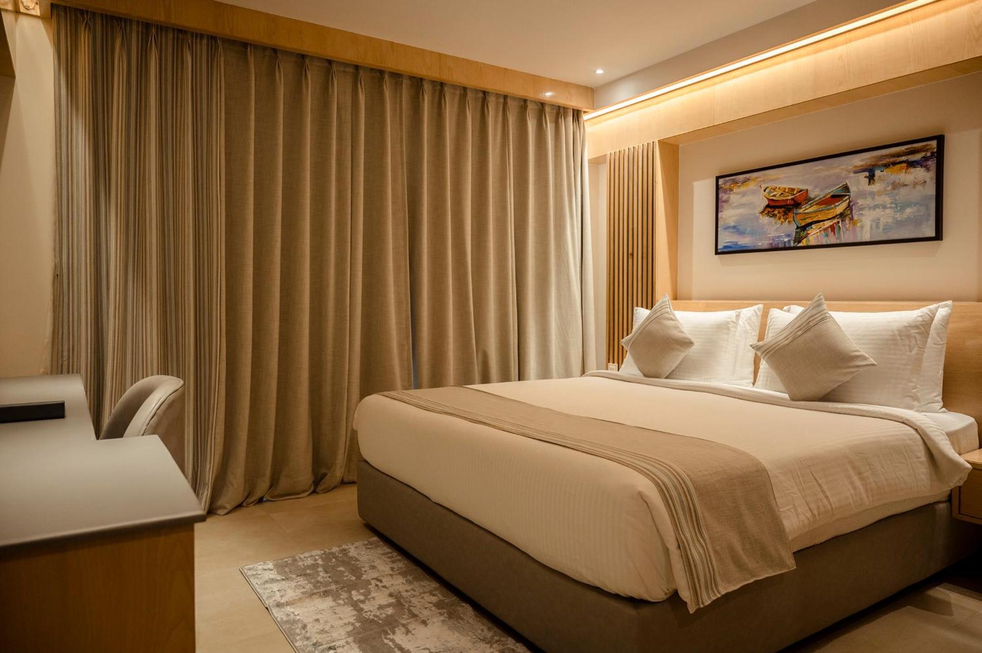 Hotel Lake View Baharampur ภายนอก รูปภาพ