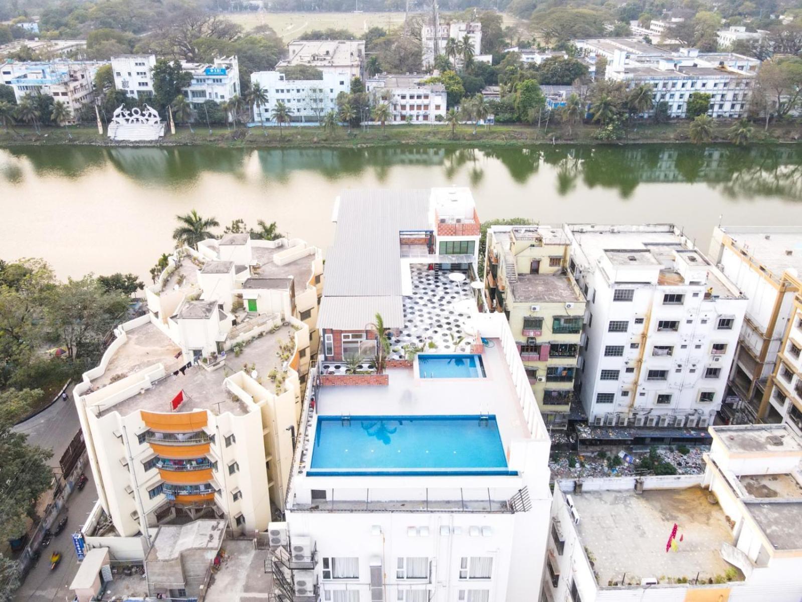 Hotel Lake View Baharampur ภายนอก รูปภาพ