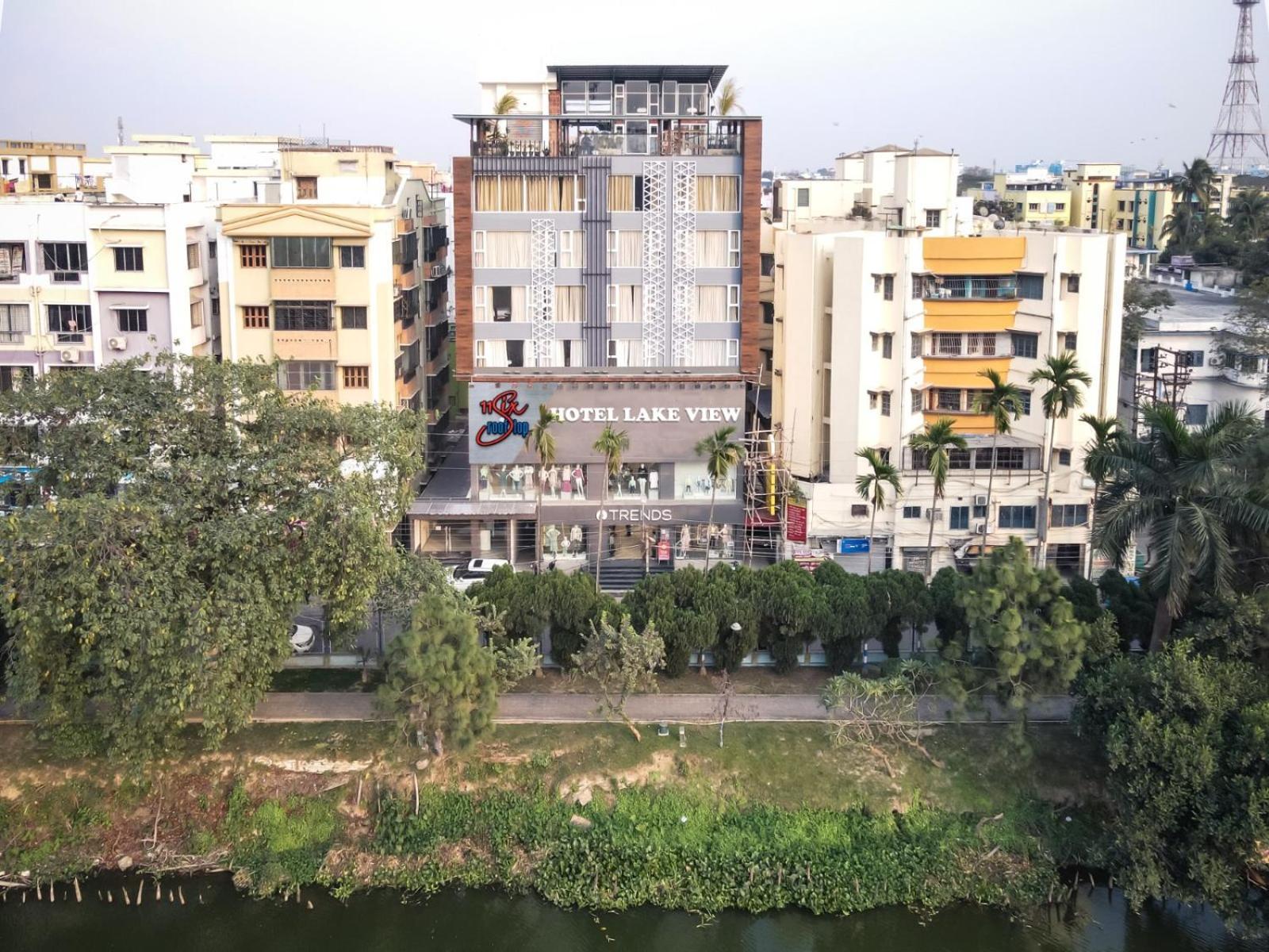 Hotel Lake View Baharampur ภายนอก รูปภาพ